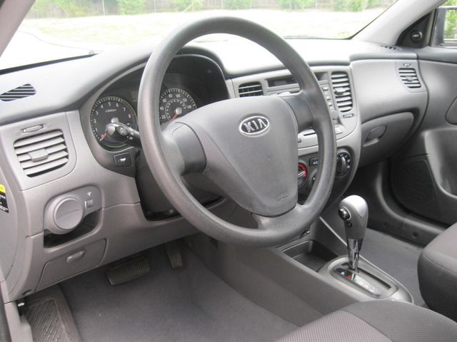 2007 Kia Rio Unknown