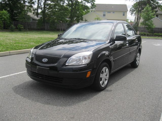 2007 Kia Rio Unknown