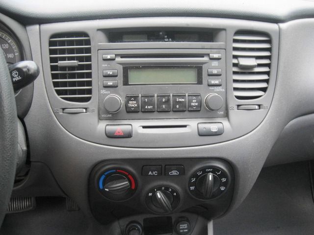 2007 Kia Rio Unknown