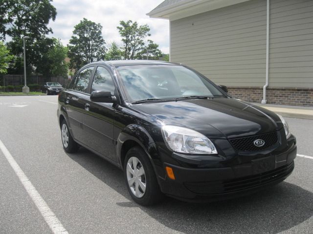 2007 Kia Rio Unknown