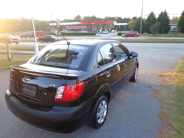 2008 Kia Rio Elk Conversion Van