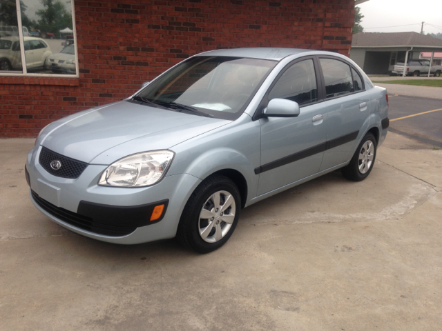 2008 Kia Rio Elk Conversion Van