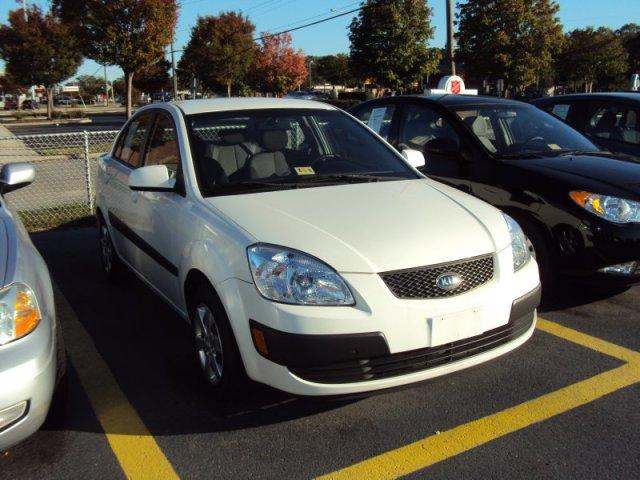 2009 Kia Rio Elk Conversion Van