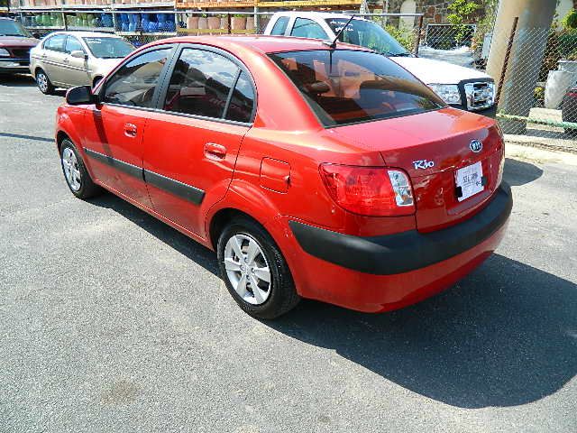 2009 Kia Rio Elk Conversion Van