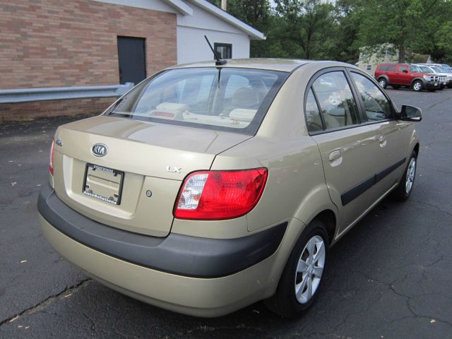 2009 Kia Rio Elk Conversion Van