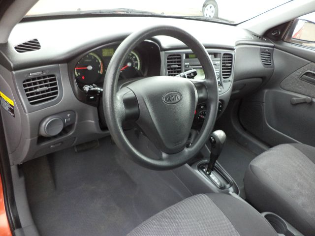 2009 Kia Rio Elk Conversion Van