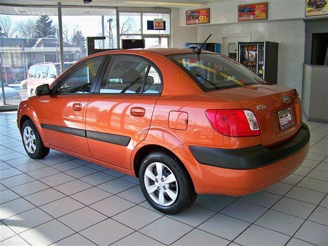 2009 Kia Rio Elk Conversion Van