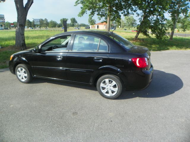 2010 Kia Rio Elk Conversion Van