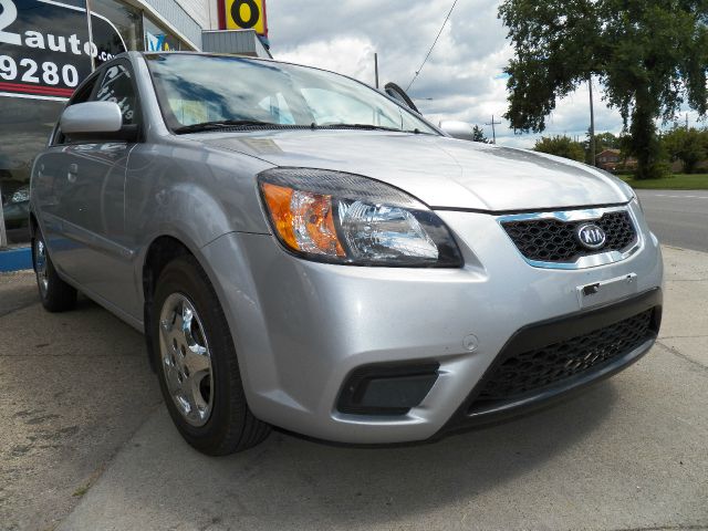 2010 Kia Rio Elk Conversion Van