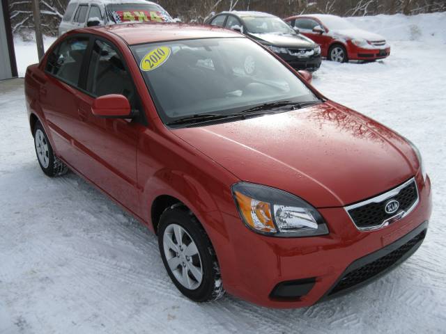 2010 Kia Rio Elk Conversion Van