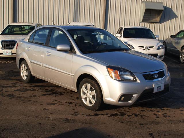 2010 Kia Rio Elk Conversion Van