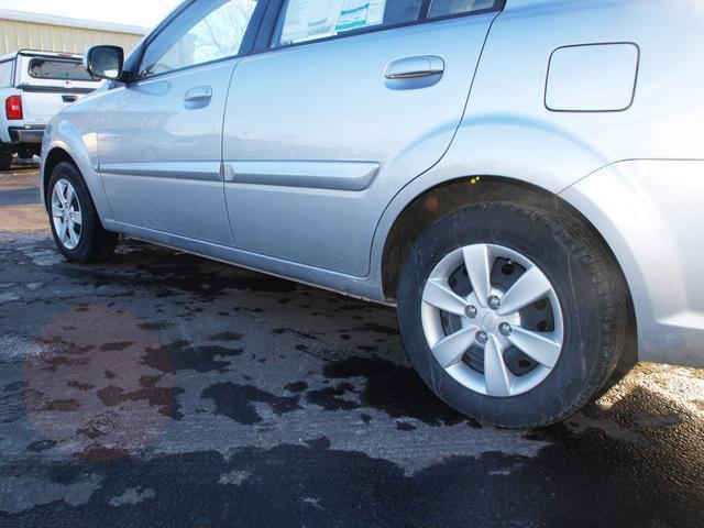 2010 Kia Rio Elk Conversion Van