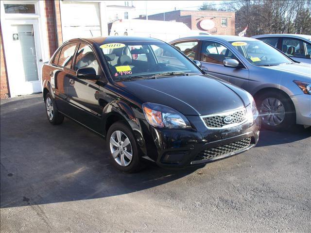 2010 Kia Rio Elk Conversion Van