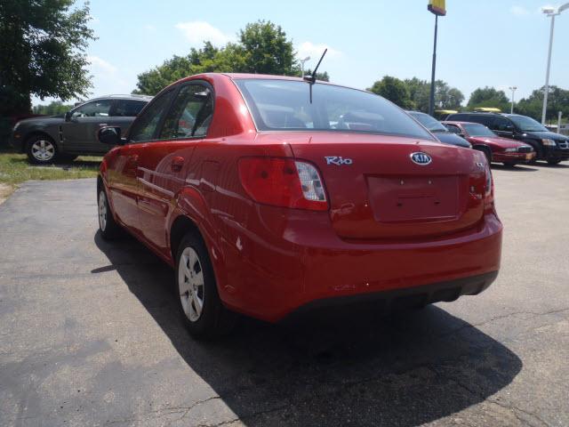 2010 Kia Rio Elk Conversion Van