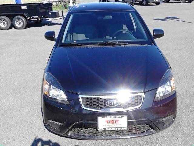 2010 Kia Rio Elk Conversion Van