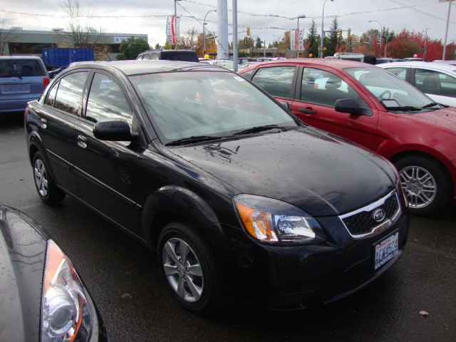 2011 Kia Rio F-150 Reg Cab