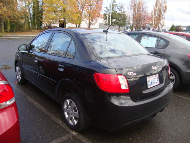 2011 Kia Rio F-150 Reg Cab