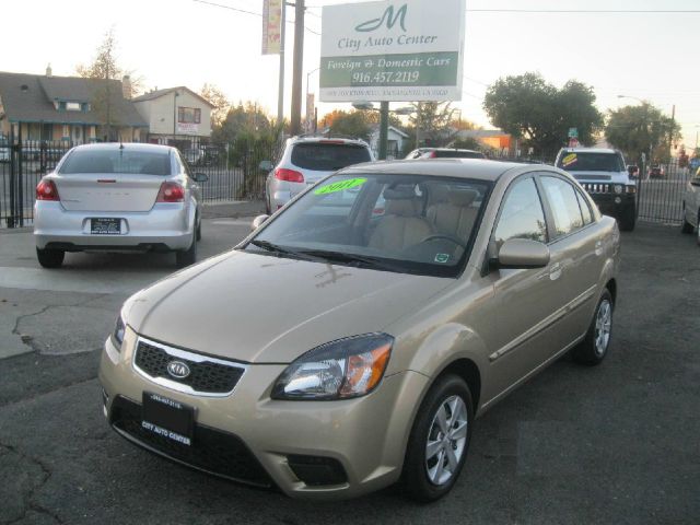 2011 Kia Rio Elk Conversion Van