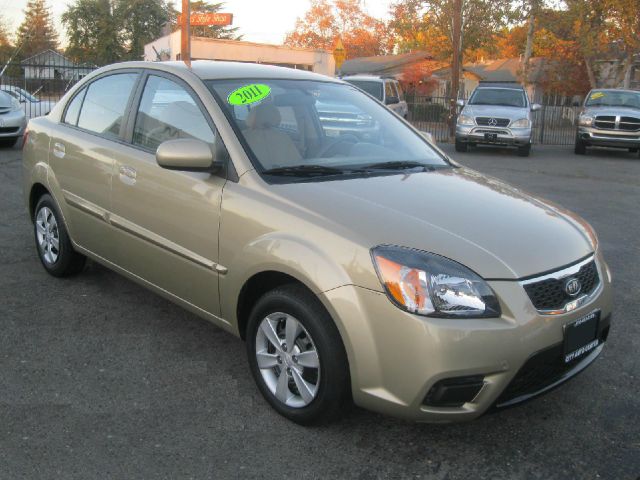 2011 Kia Rio Elk Conversion Van