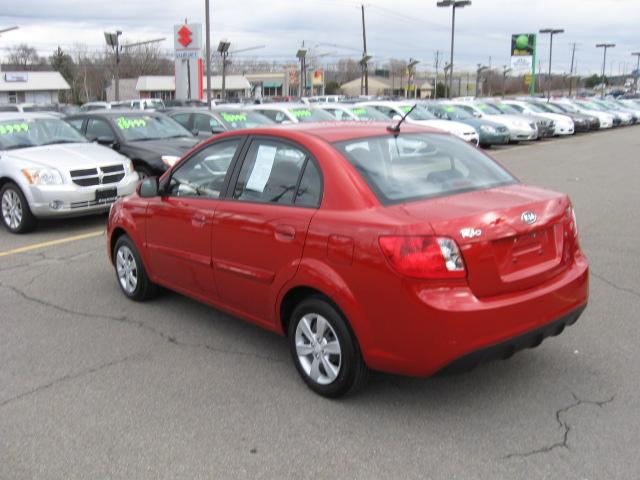 2011 Kia Rio F-150 Reg Cab