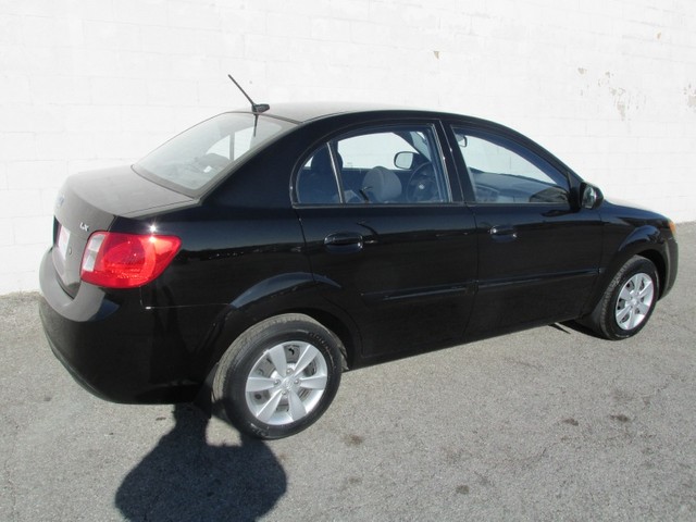 2011 Kia Rio F-150 Reg Cab