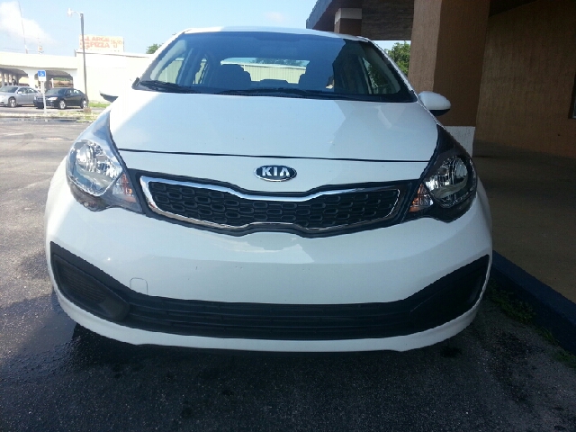 2013 Kia Rio Elk Conversion Van