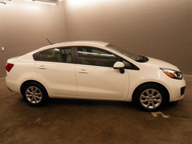 2013 Kia Rio Unknown