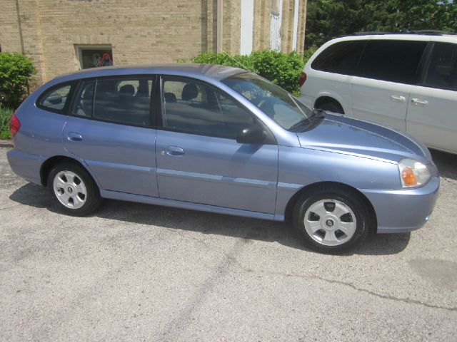 2004 Kia Rio Cinco SW2