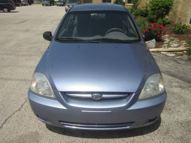 2004 Kia Rio Cinco SW2