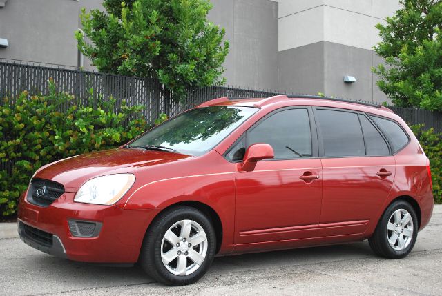 2007 Kia Rondo Elk Conversion Van