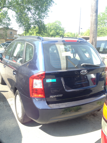 2007 Kia Rondo Elk Conversion Van