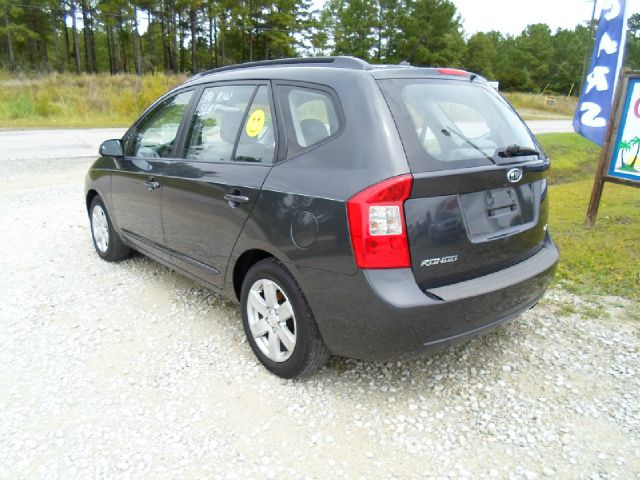 2007 Kia Rondo Elk Conversion Van