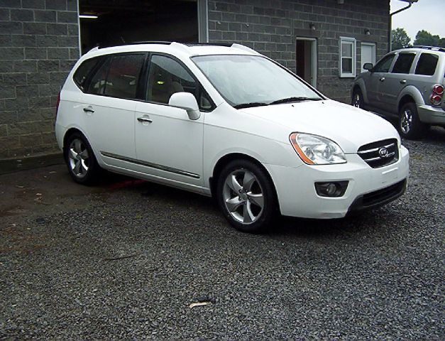 2007 Kia Rondo Open-top