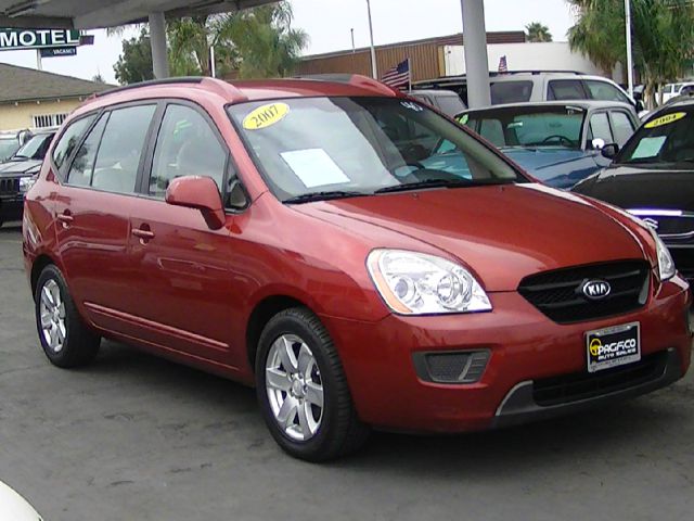 2007 Kia Rondo Elk Conversion Van