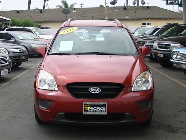 2007 Kia Rondo Elk Conversion Van