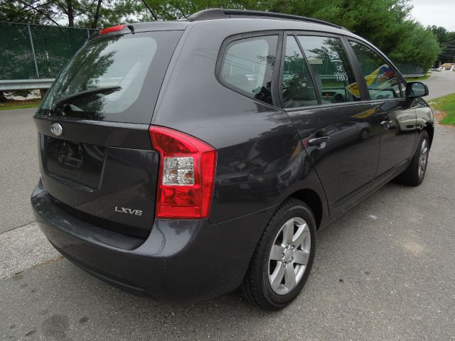 2008 Kia Rondo 5dr HB