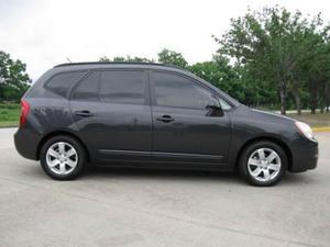 2008 Kia Rondo Open-top