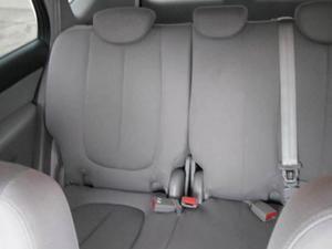 2008 Kia Rondo Open-top