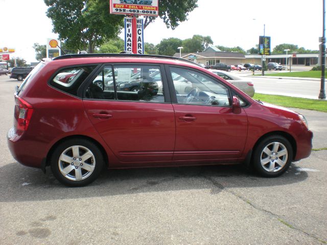 2008 Kia Rondo Elk Conversion Van