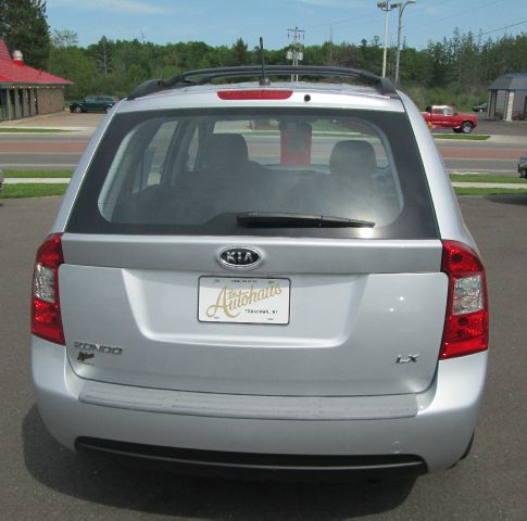 2008 Kia Rondo Elk Conversion Van