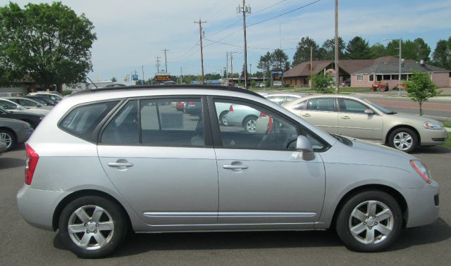 2008 Kia Rondo Elk Conversion Van