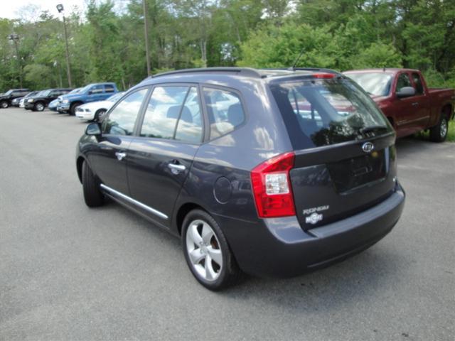 2008 Kia Rondo FX4 Supercrew4x4