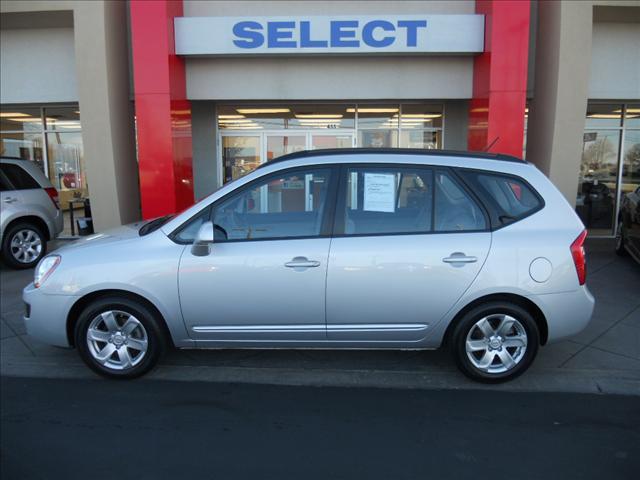 2008 Kia Rondo Elk Conversion Van