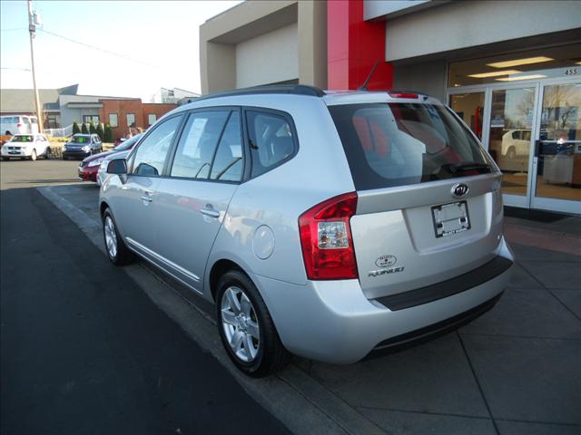 2008 Kia Rondo Elk Conversion Van