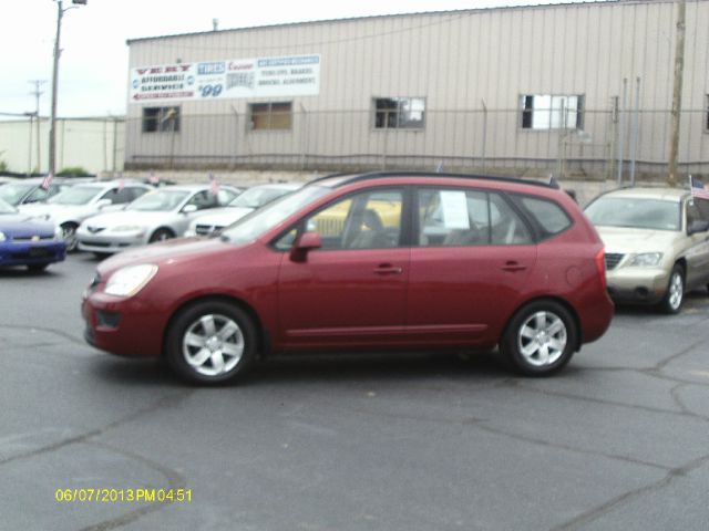 2008 Kia Rondo 5dr HB Auto