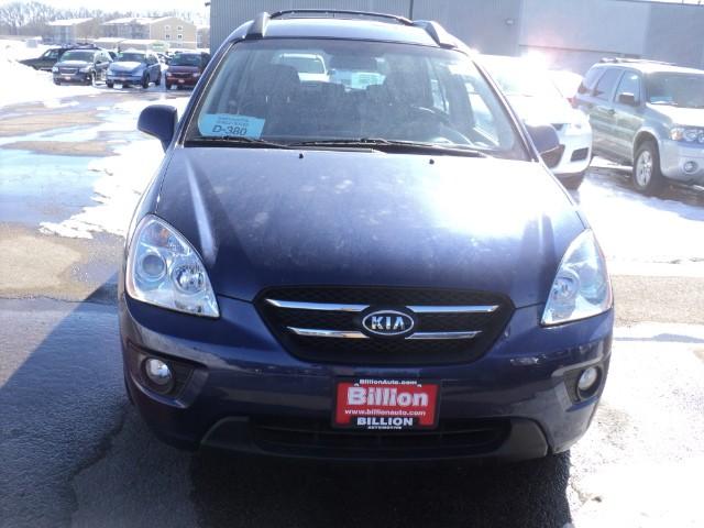 2008 Kia Rondo Open-top