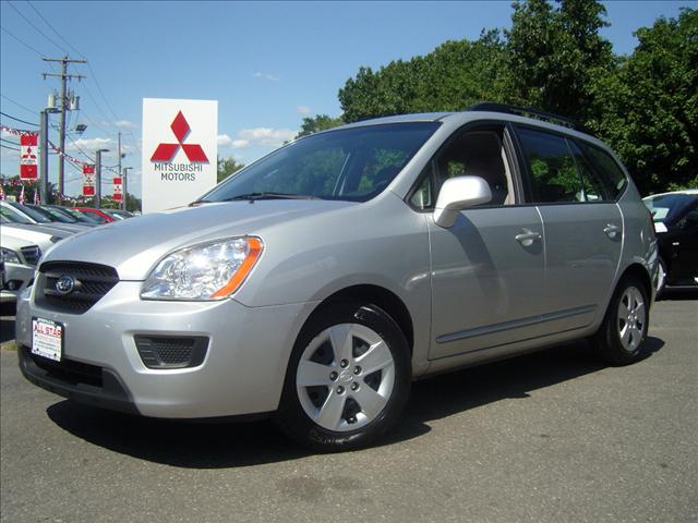 2009 Kia Rondo Elk Conversion Van