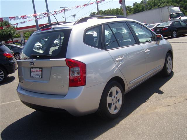 2009 Kia Rondo Elk Conversion Van