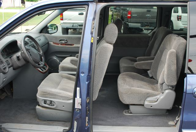 2002 Kia Sedona Open-top