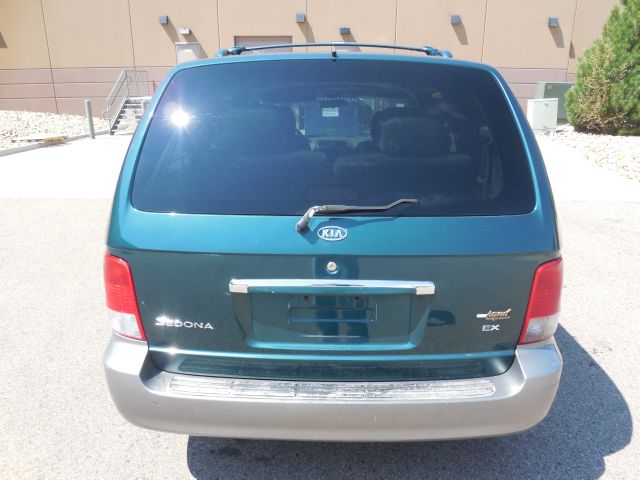 2002 Kia Sedona Open-top